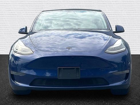 Used 2020 Tesla Model Y Long Range AWD/4WD image 2