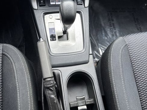 Used 2017 Subaru Forester 2.5i Premium image 20