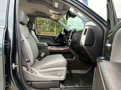 Used 2017 GMC Sierra 1500 SLT AWD/4WD image 16