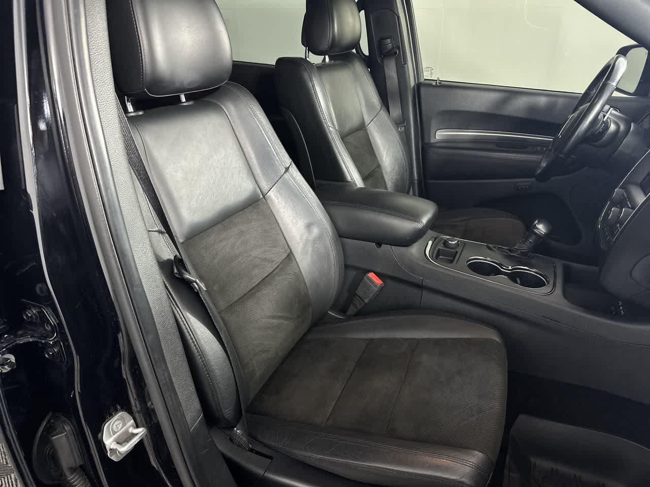 Used 2020 Dodge Durango R/T w/ Blacktop Package AWD/4WD image 21