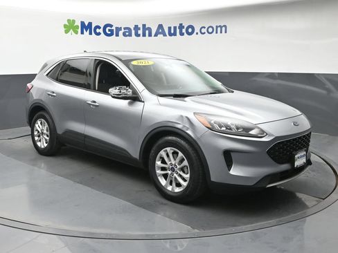 Used 2021 Ford Escape SE w/ Convenience Package FWD image 2