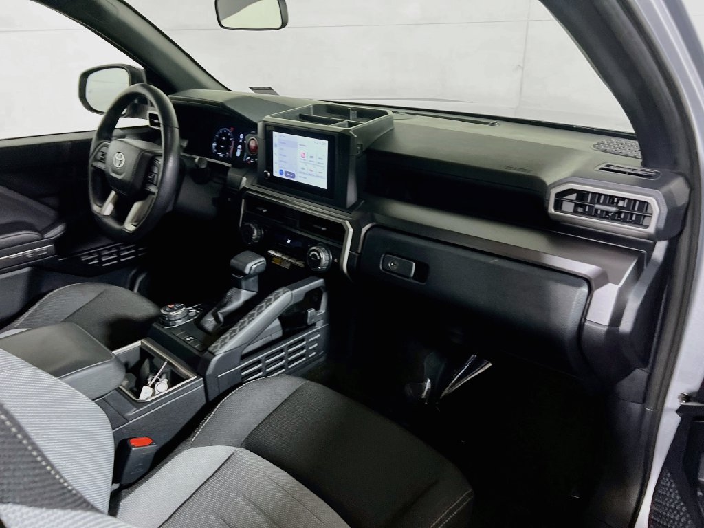 Certified 2025 Toyota 4Runner TRD Off-Road AWD/4WD image 25