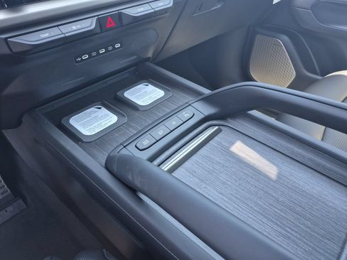 New 2027 Kia Telluride SX Prestige AWD/4WD image 9