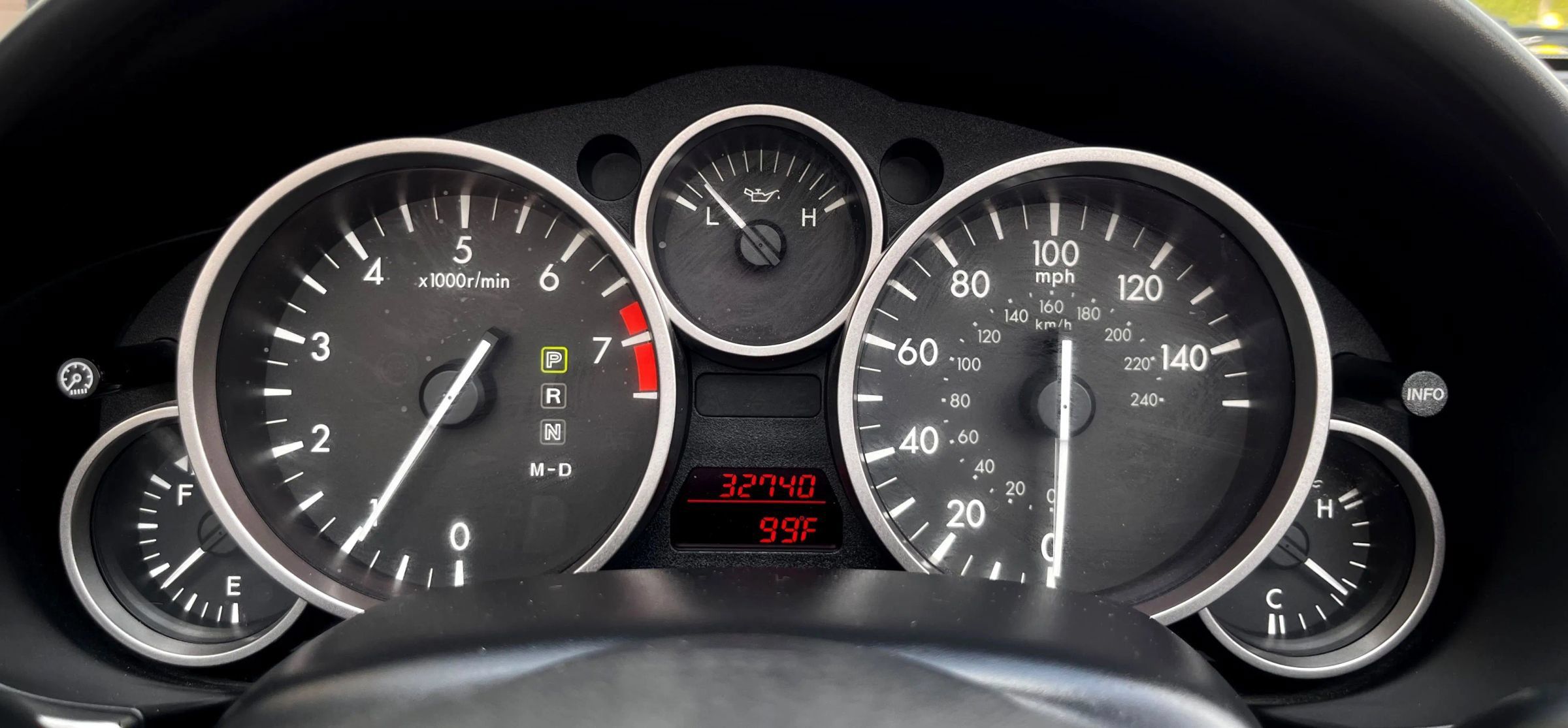 Used 2012 MAZDA MX-5 Miata Touring RWD image 30