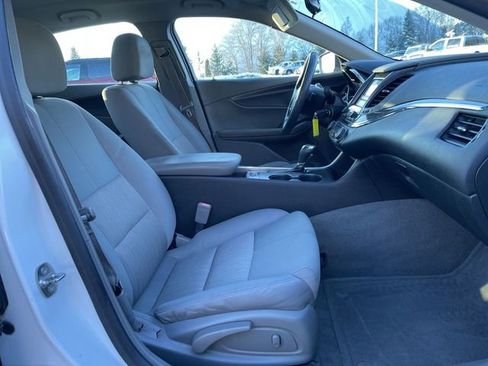 Used 2014 Chevrolet Impala LS w/ LS Convenience Package image 24