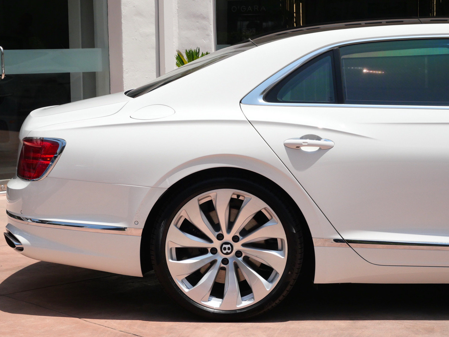 New 2026 Bentley Flying Spur V8 AWD/4WD image 9