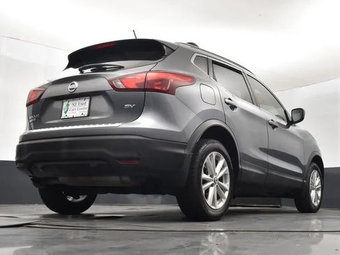Used 2019 Nissan Rogue Sport SV FWD image 12