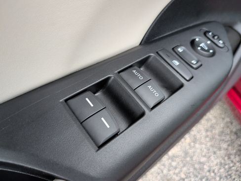 Used 2022 Honda Insight Touring image 31