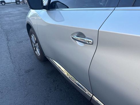 Used 2017 Nissan Murano SV AWD/4WD image 24