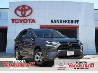 Used 2025 Toyota RAV4 LE AWD/4WD video 1