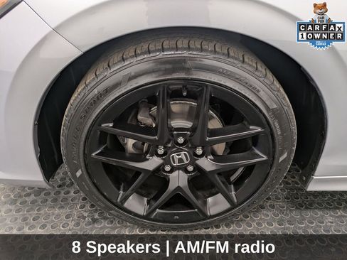 Used 2023 Honda Civic Sport image 9