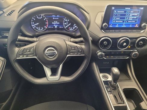 Used 2023 Nissan Sentra SV image 22