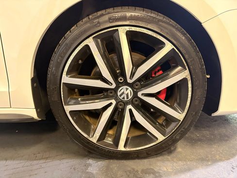 Used 2013 Volkswagen Jetta GLI Autobahn FWD image 27