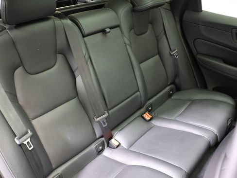 Used 2023 Volvo XC60 B5 Plus w/ Protection Package Premier AWD/4WD image 46
