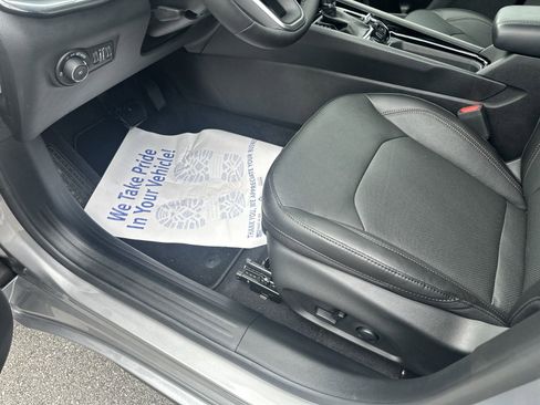 Used 2023 Jeep Compass Limited image 13