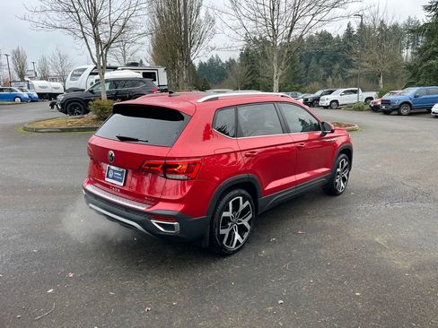 Certified 2023 Volkswagen Taos SEL image 10