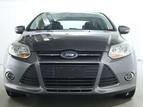 Used 2013 Ford Focus SE image 6