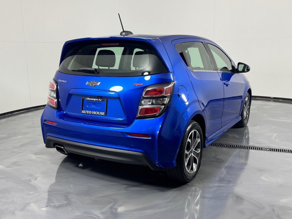 Used 2019 Chevrolet Sonic LT w/ Convenience Package FWD image 5