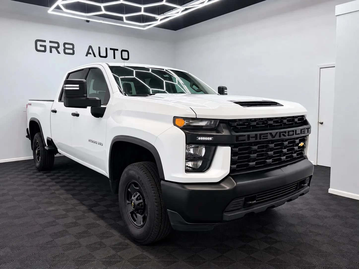 Used 2021 Chevrolet Silverado 2500 W/T w/ WT Convenience Package AWD/4WD image 1