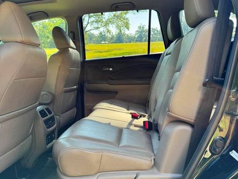 Used 2016 Honda Pilot EX-L image 10