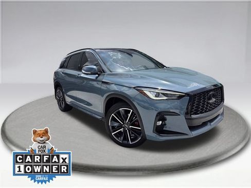 Used 2023 INFINITI QX50 Sport FWD image 2