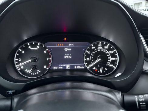 Certified 2025 INFINITI QX50 Luxe image 23