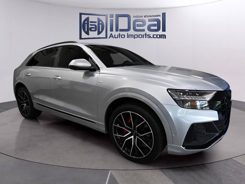 Used 2021 Audi Q8 Premium Plus w/ Premium Plus Package AWD/4WD image 7