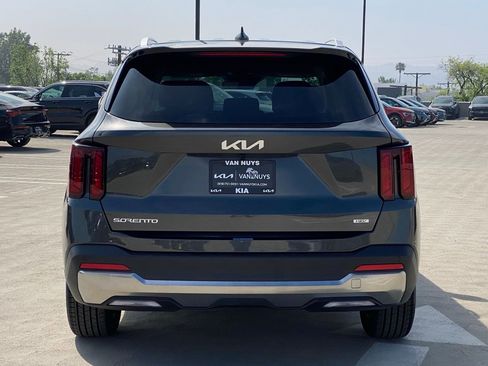 New 2026 Kia Sorento EX image 5