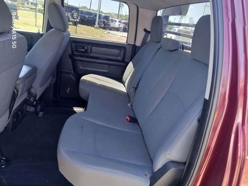 Used 2017 RAM 1500 Express w/ Express Value Package RWD image 12