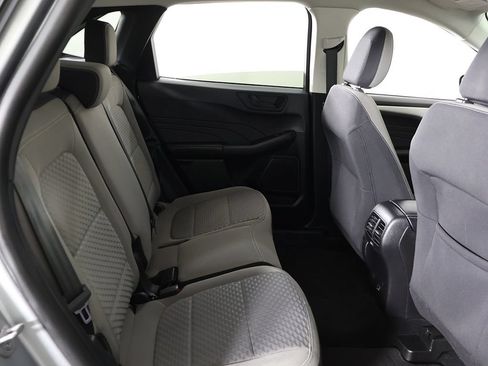 Used 2022 Ford Escape SE FWD image 32
