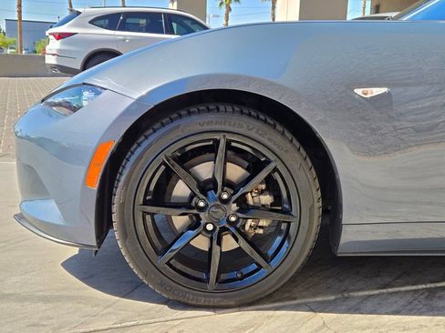 Used 2021 MAZDA MX-5 Miata Grand Touring RWD image 12