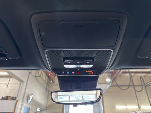 New 2026 Chevrolet Traverse RS w/ LPO, Floor Liner Package image 40