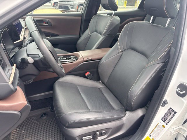 Certified 2024 Toyota Crown AWD/4WD image 15