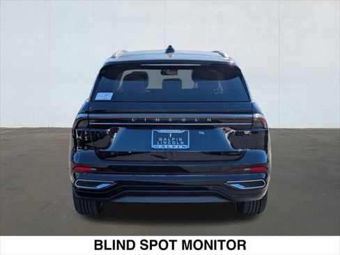 New 2026 Lincoln Nautilus Black Label image 5
