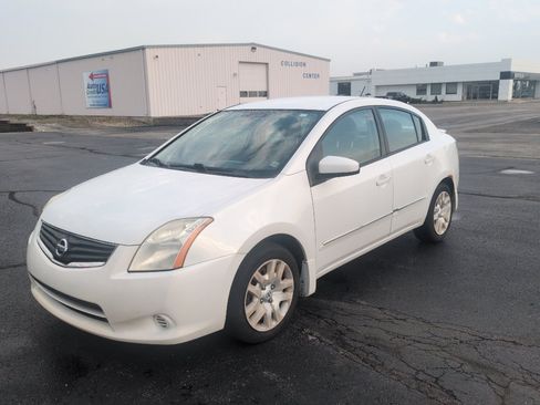 Used 2011 Nissan Sentra 2.0 S FWD image 1