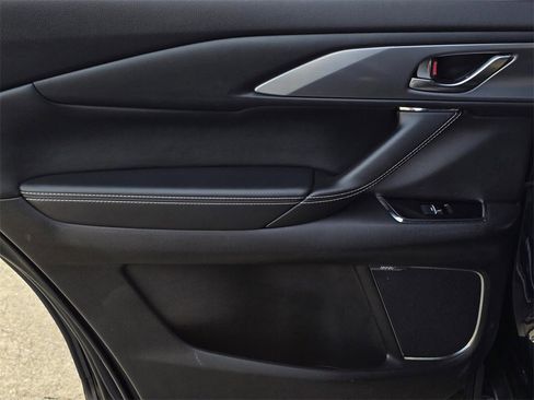 Used 2023 MAZDA CX-9 Grand Touring image 12