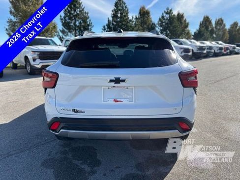 New 2026 Chevrolet Trax LT image 4