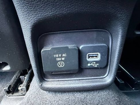 Used 2019 Jeep Compass Latitude AWD/4WD image 21