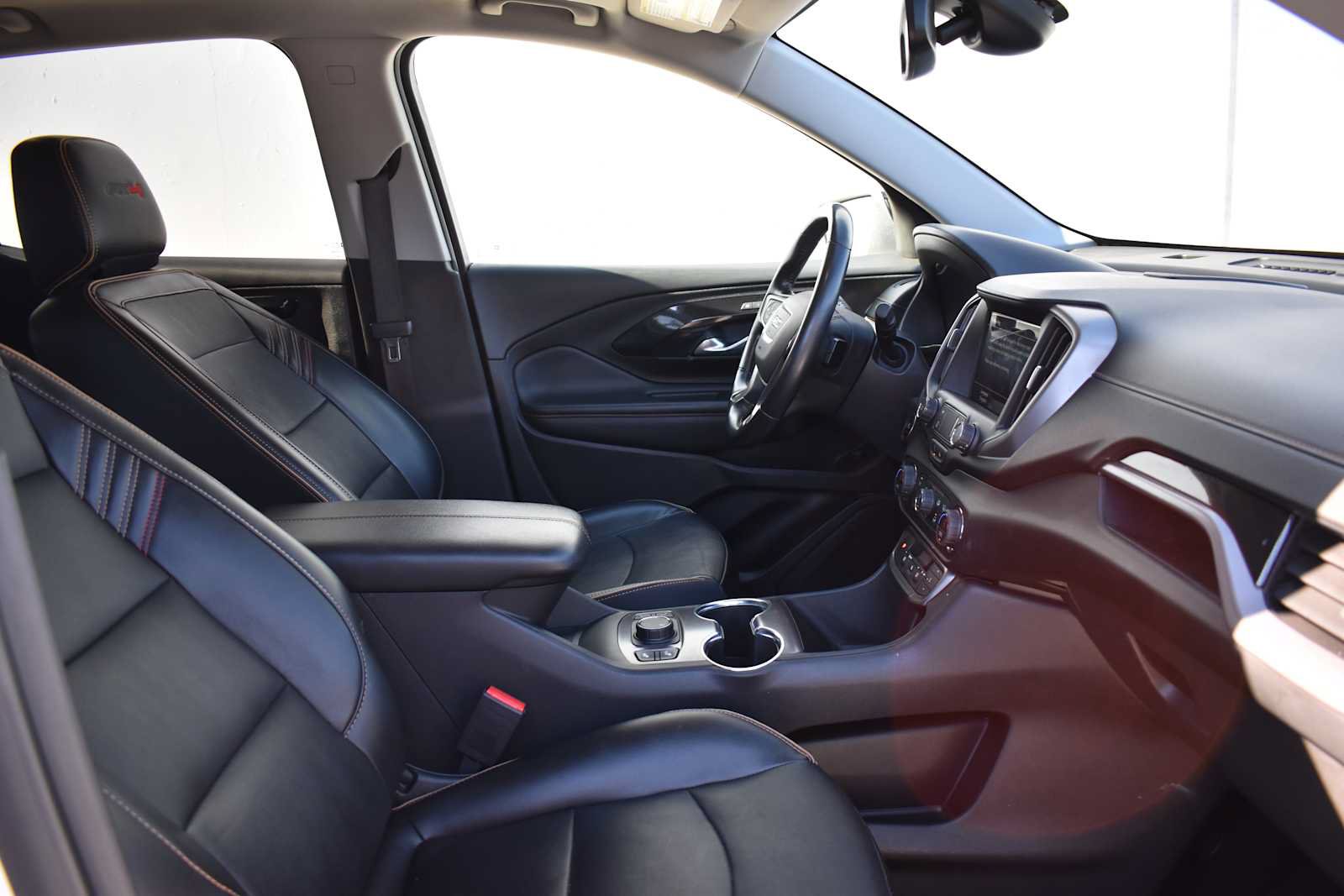 Used 2022 GMC Terrain AT4 w/ Infotainment Package II AWD/4WD image 10