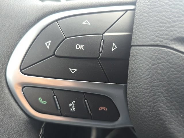 New 2027 Chrysler Pacifica Select AWD/4WD image 20