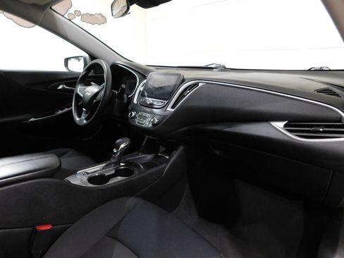 Used 2023 Chevrolet Malibu LT FWD image 66
