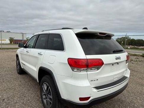 Used 2019 Jeep Grand Cherokee Limited w/ Luxury Group II AWD/4WD image 3