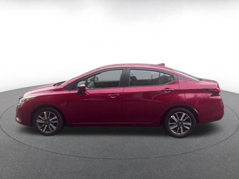 Used 2025 Nissan Versa SV FWD image 9