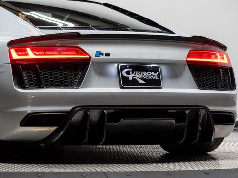 Used 2017 Audi R8 V10 plus w/ Full Leather Package image 30