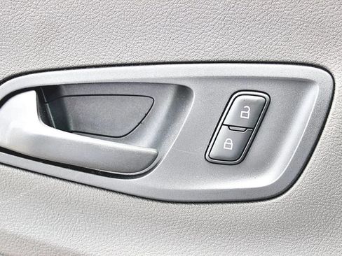 Used 2020 Ford Transit 350 XLT image 12