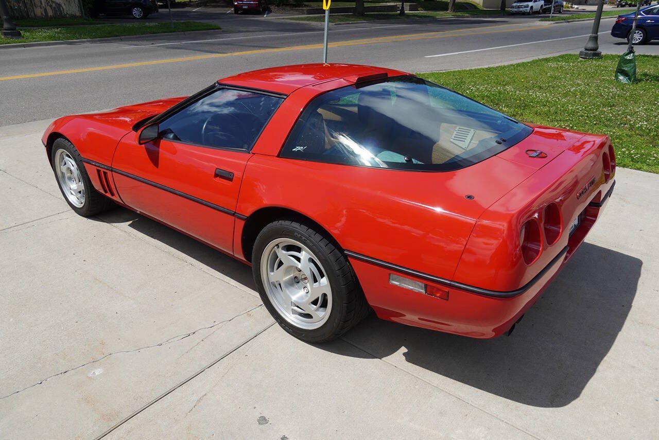 Used 1990 Chevrolet Corvette ZR-1 RWD image 15