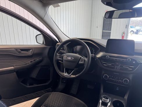 Used 2023 Ford Escape Active w/ Cold Weather Package image 24