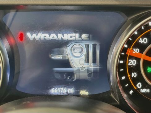 Used 2021 Jeep Wrangler Unlimited Sport AWD/4WD image 18