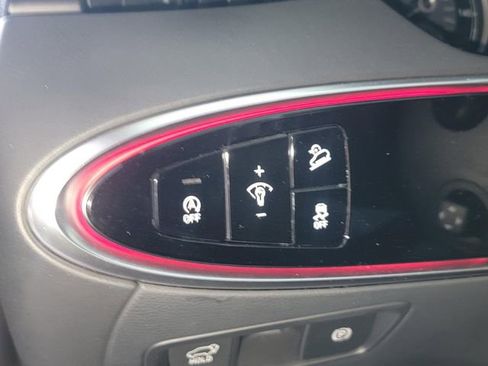 Used 2022 Genesis GV70 2.5T w/ Advanced Package image 26