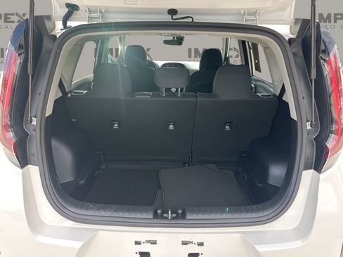 Used 2024 Kia Soul LX w/ Option Group 015 image 24